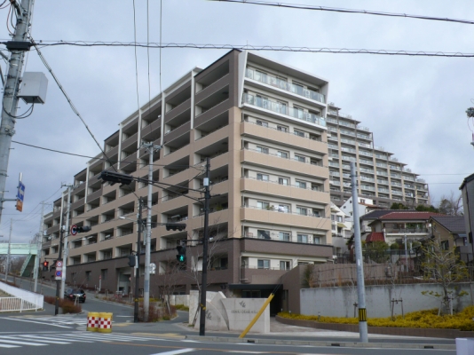 千里ディアヒルズA棟・C棟