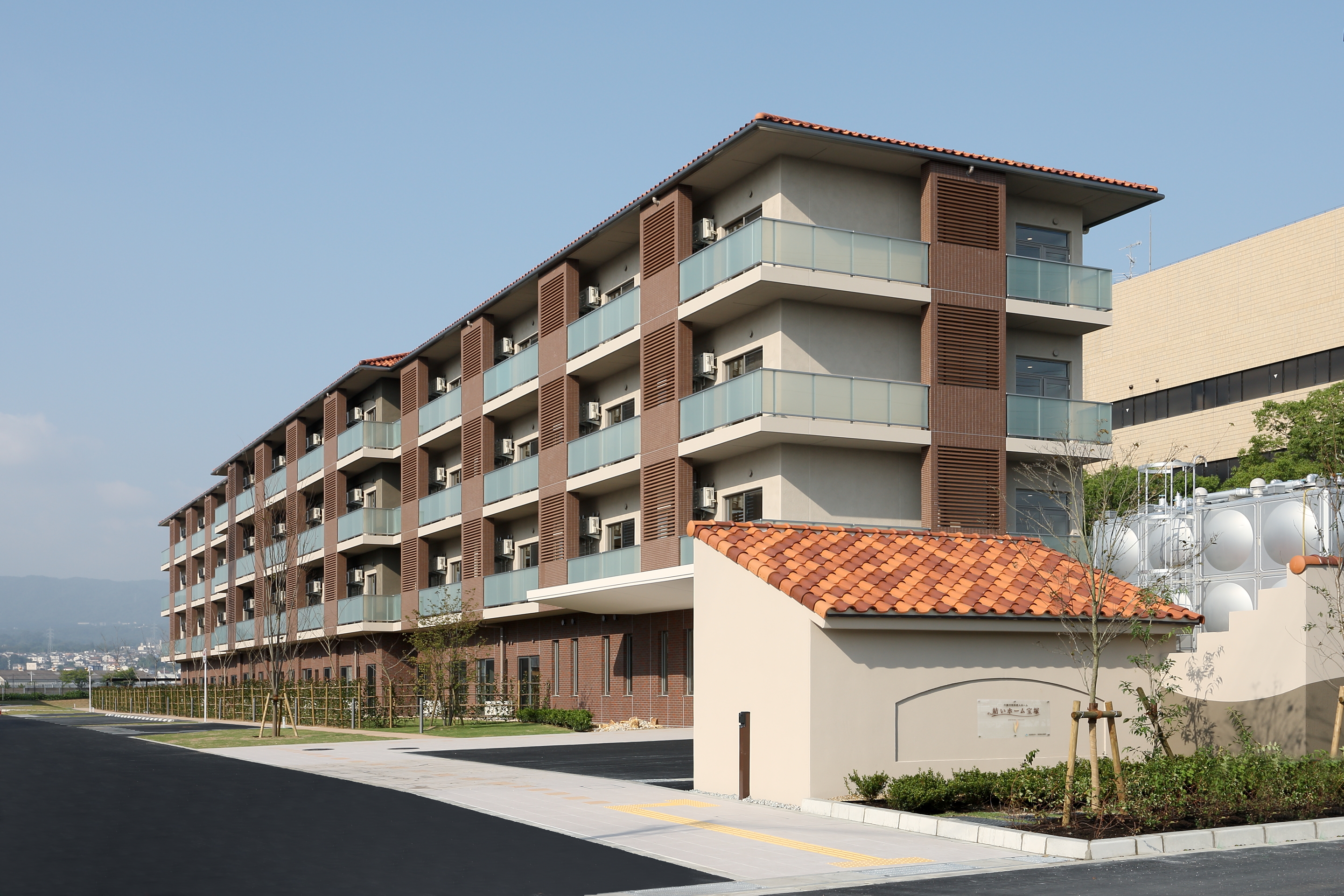 結いホーム宝塚、宝塚すみれ栄光園・ケアハウス宝塚