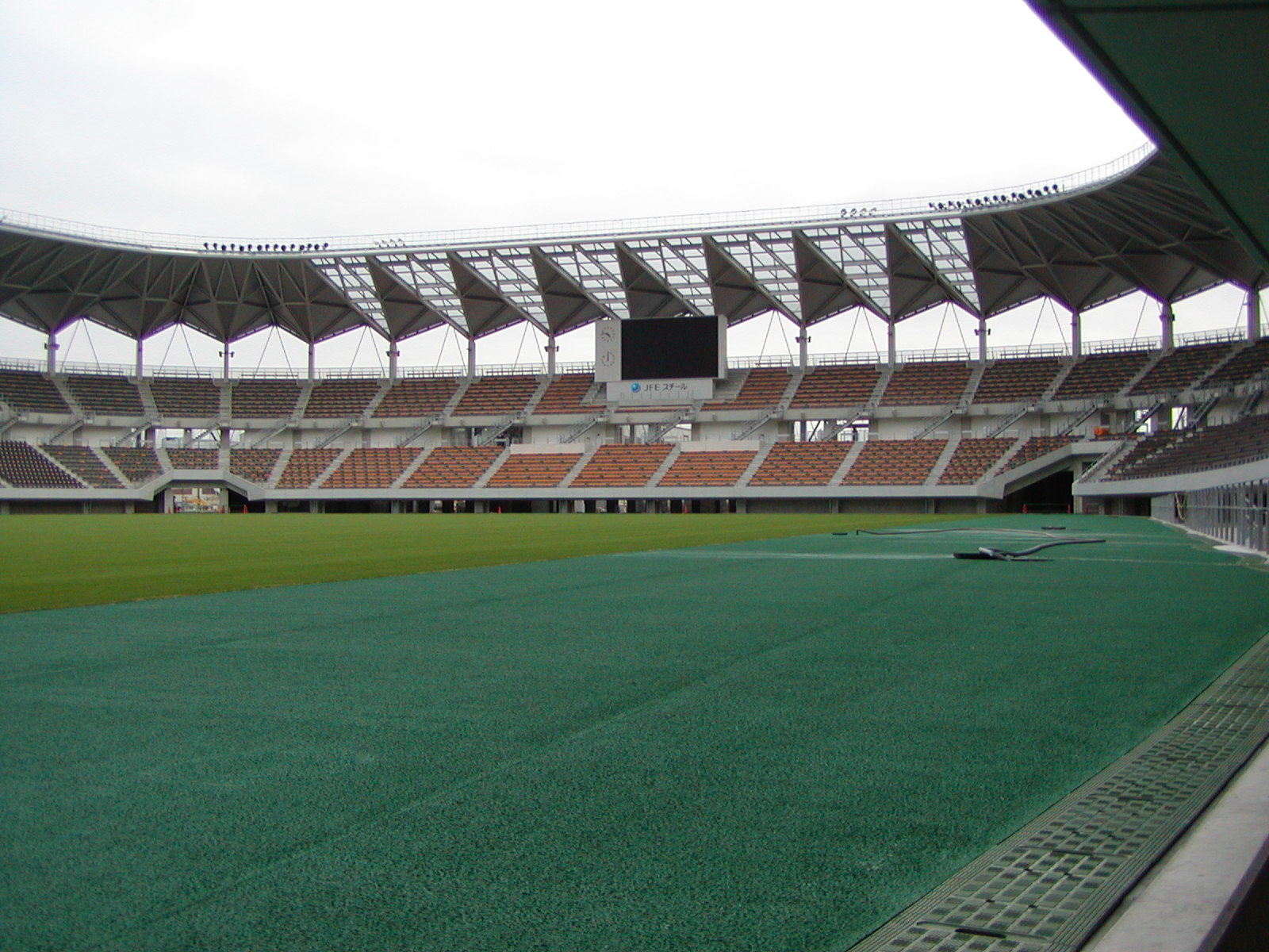 千葉市スポーツ競技場（フクダ電子アリーナ）